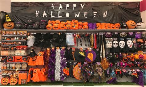 halloween online shop.